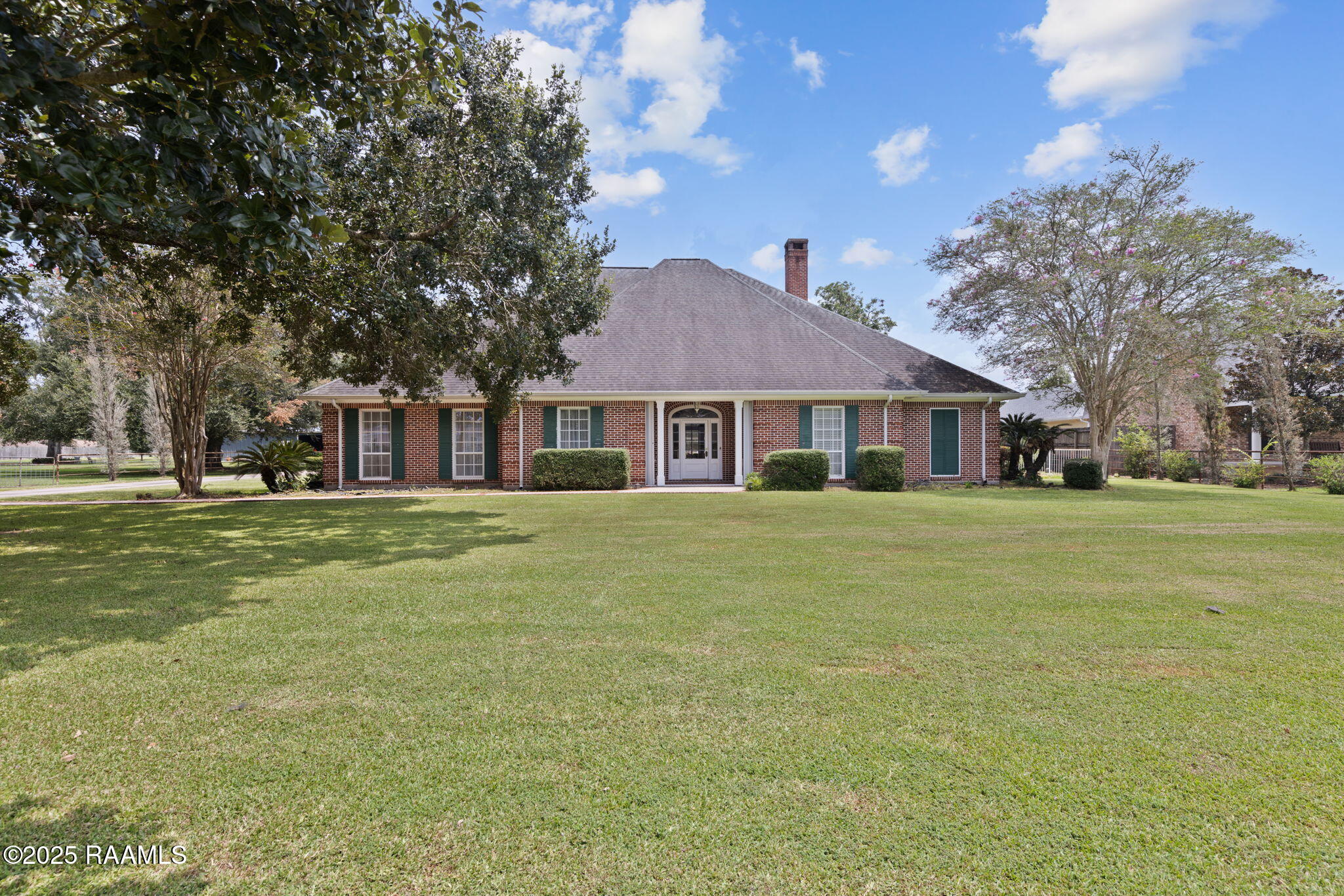 660 Picard Road Lafayette, LA 70508 - Photo 2 of 40 1-web-or-mls-660 Picard Rd-1
