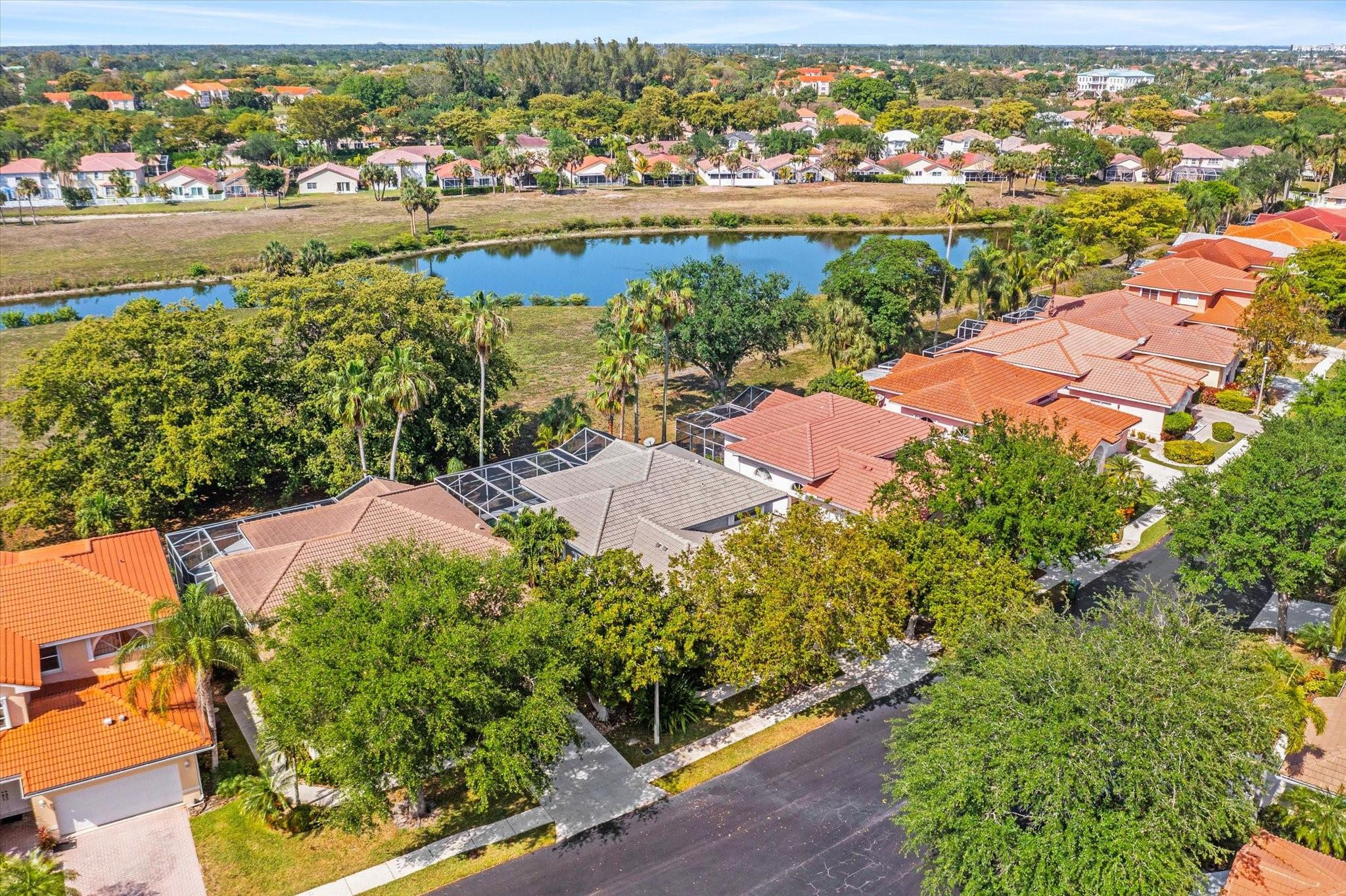 7741 Highlands Circle Pompano Beach, FL 33063 - Photo 18 of 21 Photo 18