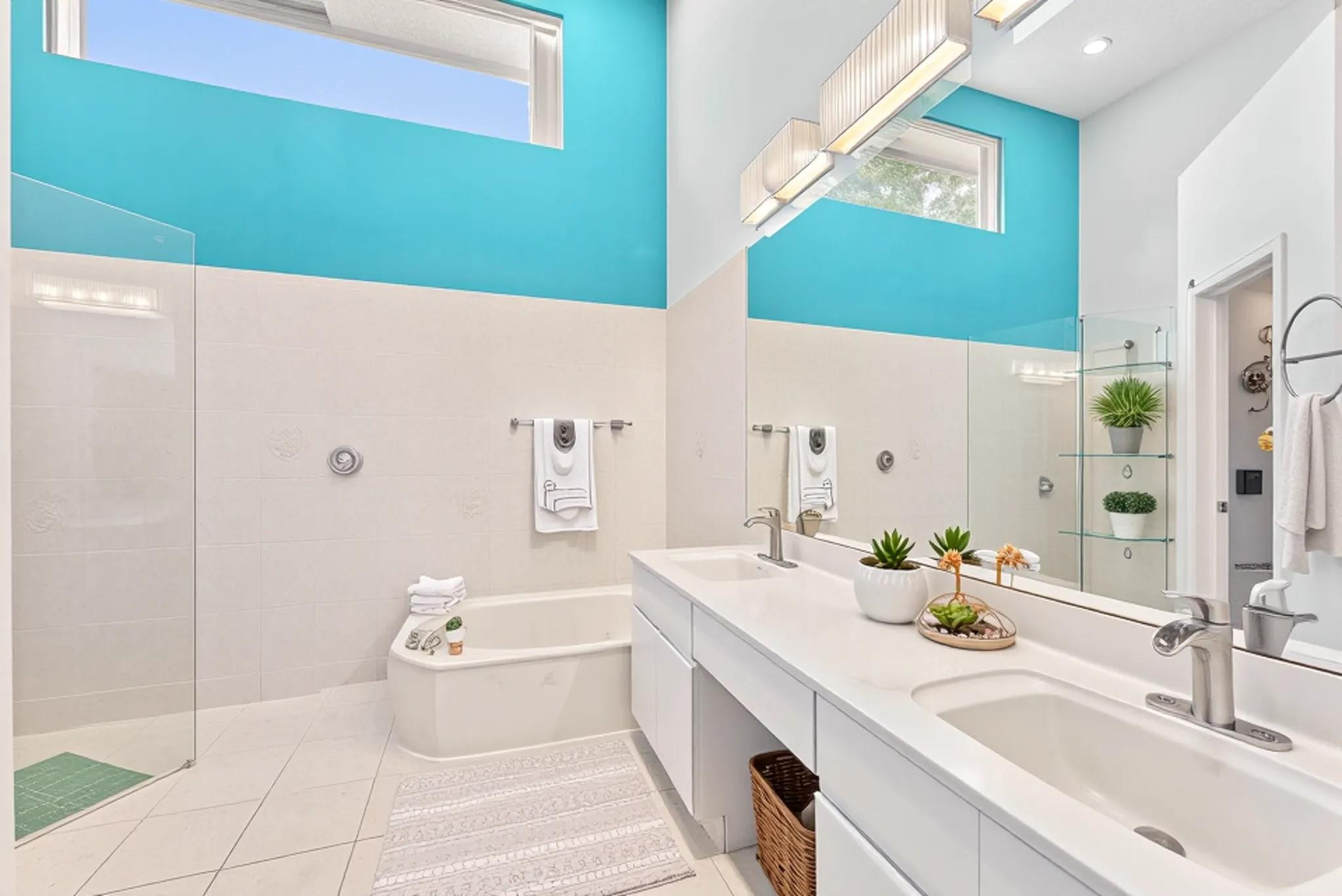 7741 Highlands Circle Pompano Beach, FL 33063 - Photo 10 of 21 Photo 10