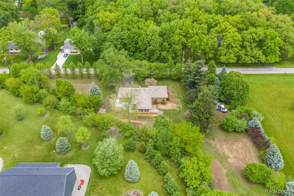 2475 Rauch Road Temperance, MI 48182 - Photo 40 of 46