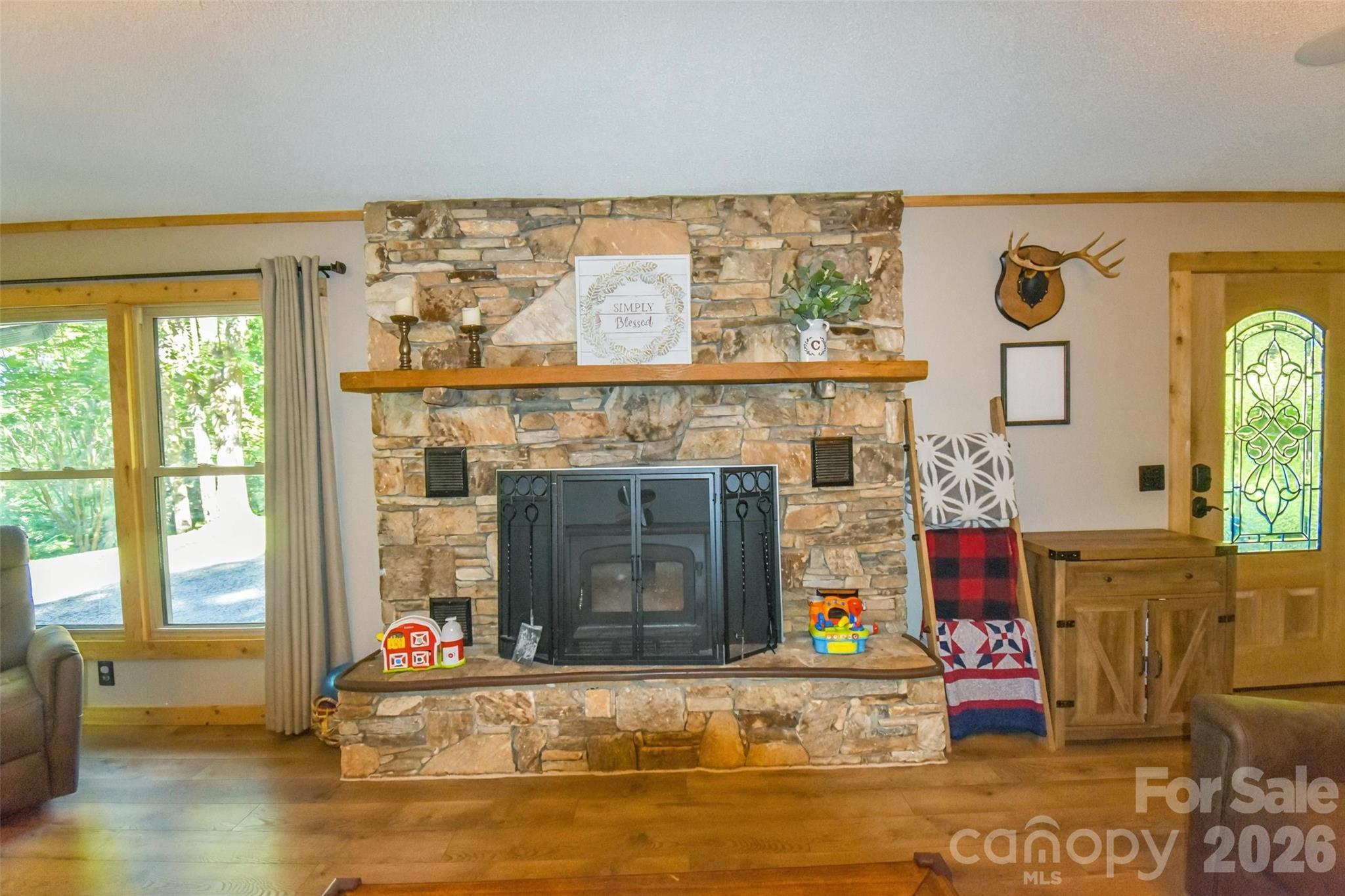 336 Hillside Road Penrose, NC 28766 - Photo 6 of 39 Gallery Image 6