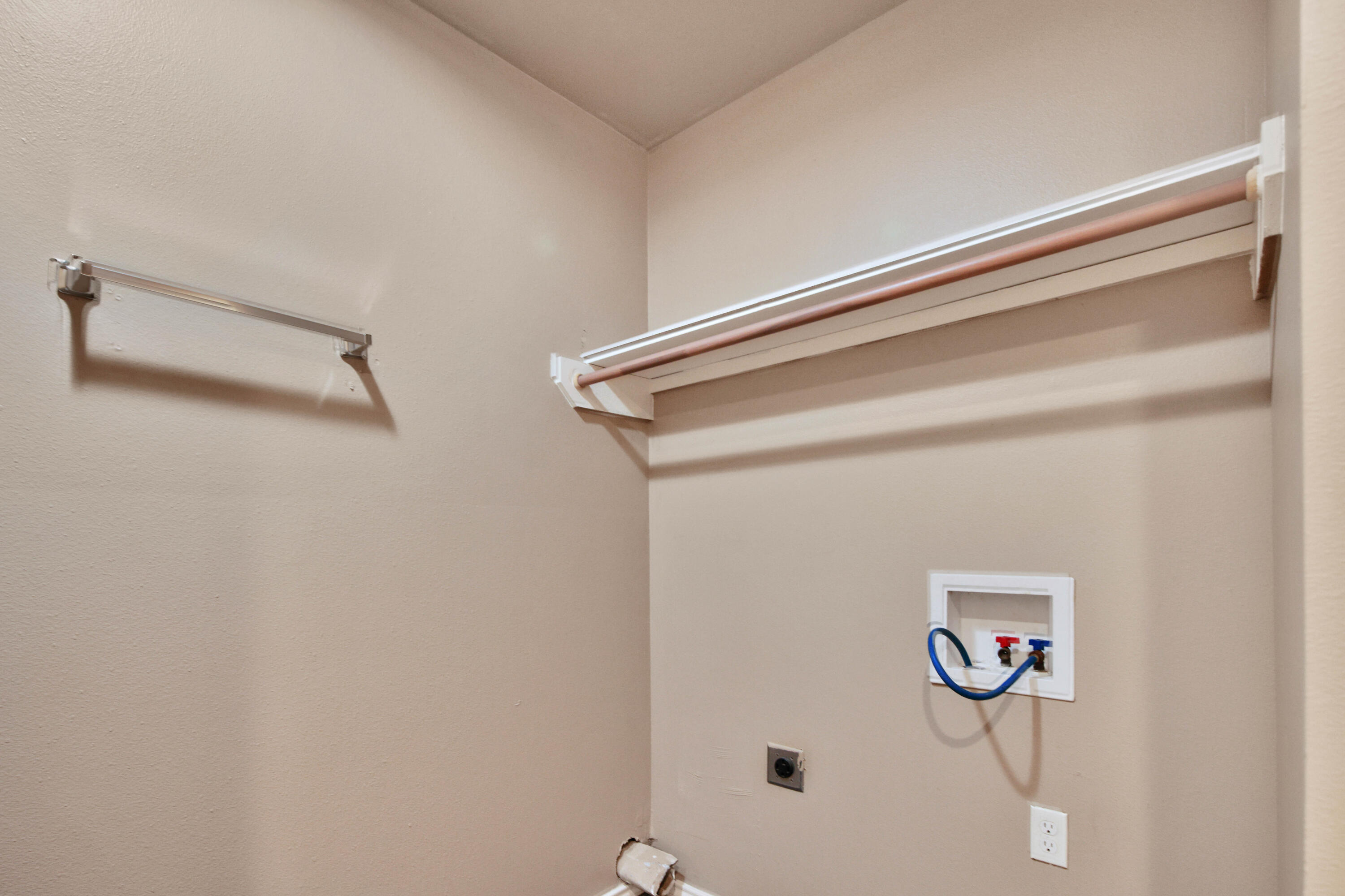 209 36th Street Lubbock, TX 79404 - Photo 19 of 19 IMG_3427