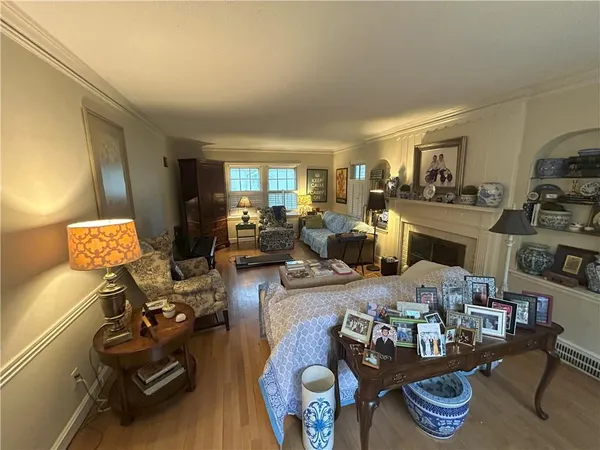 $194,900 | 725 South Main Street, Nevada, MO 64772