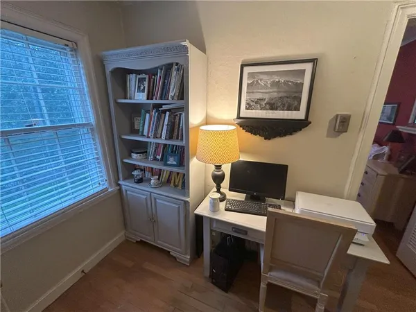 $194,900 | 725 South Main Street, Nevada, MO 64772