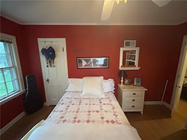 $205,000 | 725 South Main Street, Nevada, MO 64772