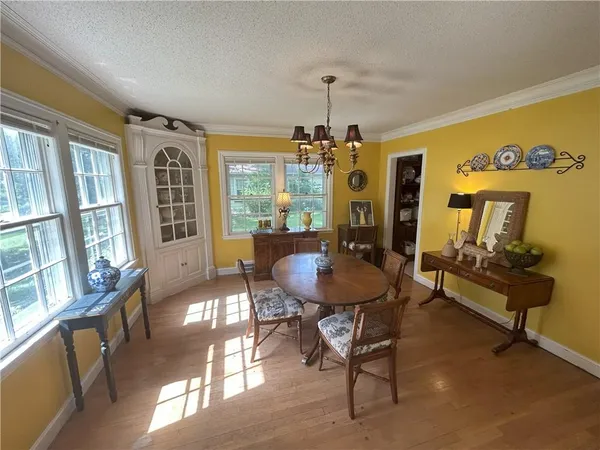 $194,900 | 725 South Main Street, Nevada, MO 64772