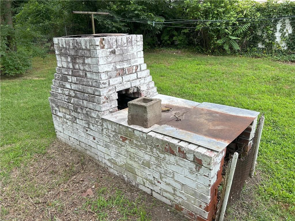 725 South Main Street Nevada, MO 64772 - Photo 30 of 39