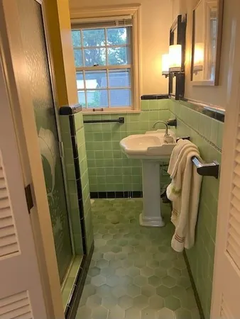 $194,900 | 725 South Main Street, Nevada, MO 64772