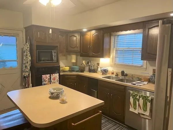 $194,900 | 725 South Main Street, Nevada, MO 64772