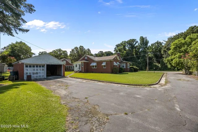 $279,500 | 2411 East 5th Street, Greenville, NC 27858