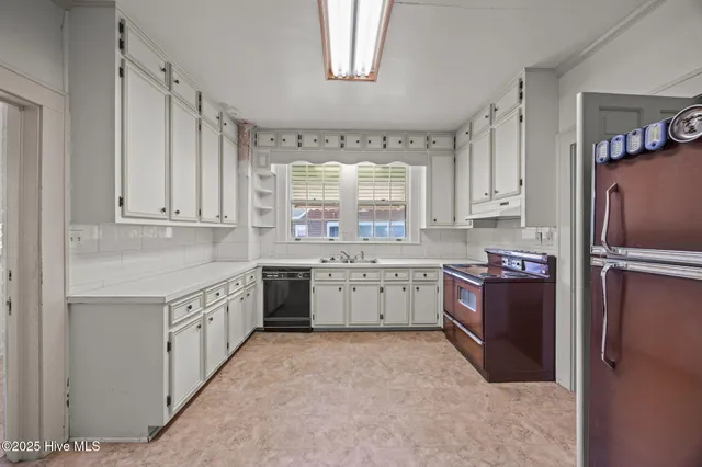 $279,500 | 2411 East 5th Street, Greenville, NC 27858