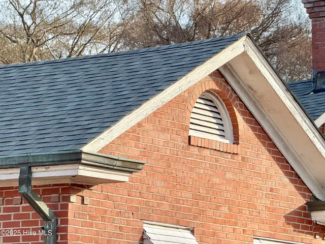 $279,500 | 2411 East 5th Street, Greenville, NC 27858