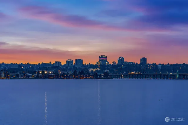 $12,988,000 | 1465 Evergreen Point Road, Medina, WA 98039