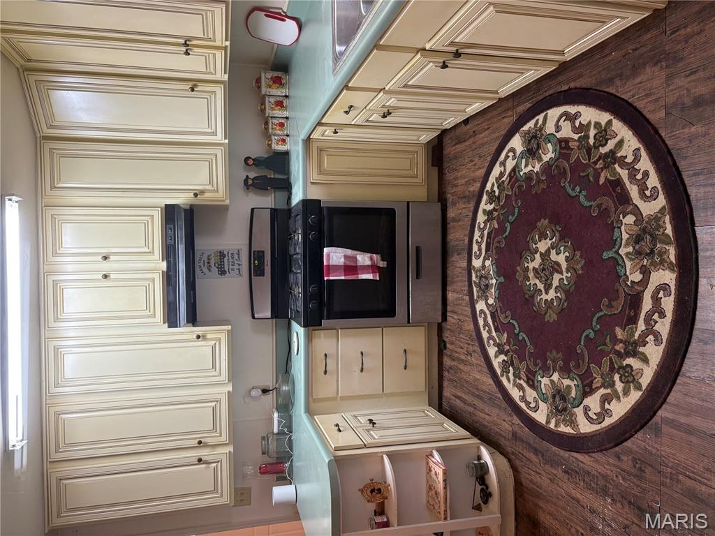 317 West Main Street Steele, MO 63877 - Photo 10 of 17