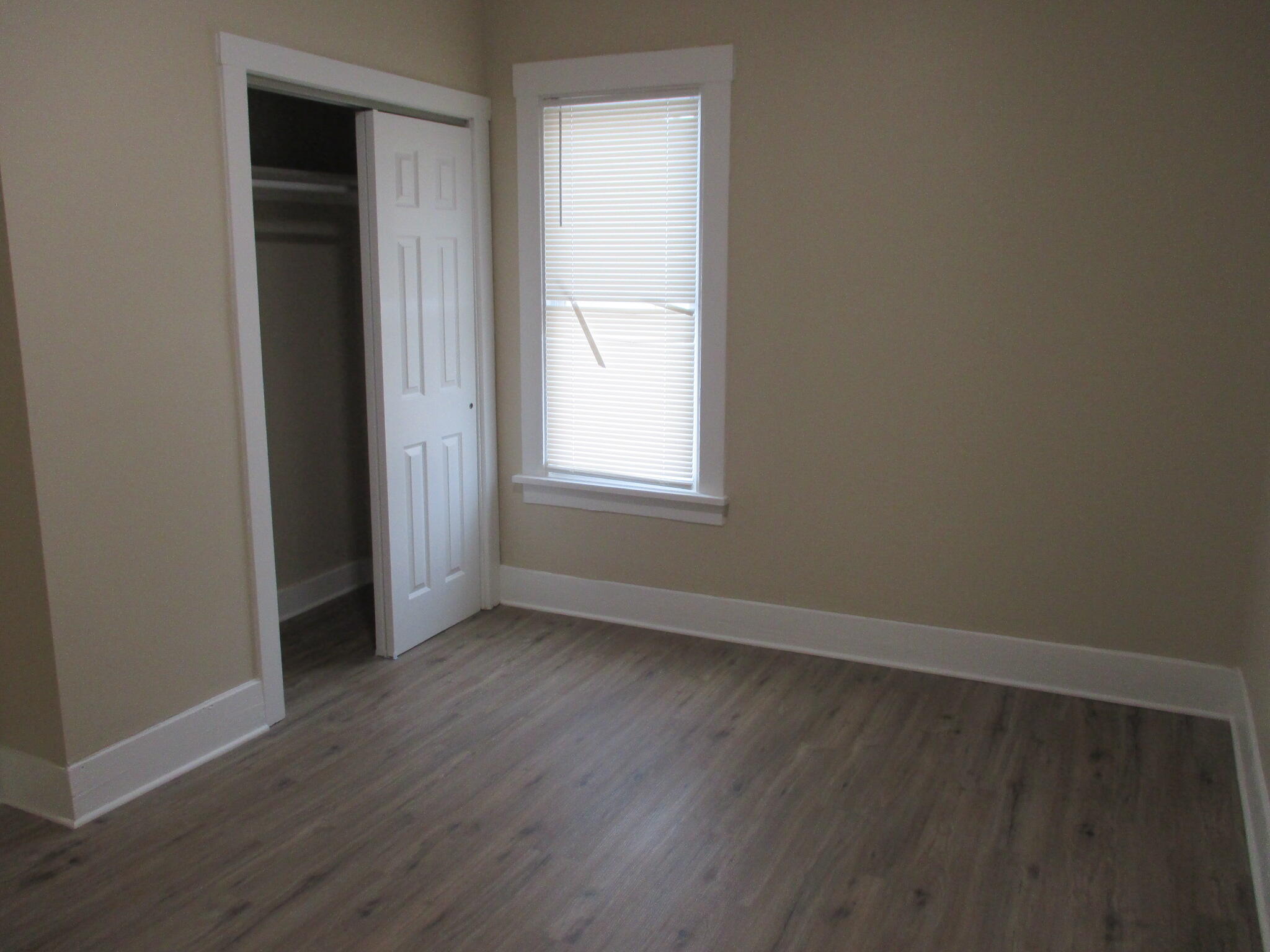 3741 North 25th Street Milwaukee, WI 53206 - Photo 17 of 34 main floor bedroom
