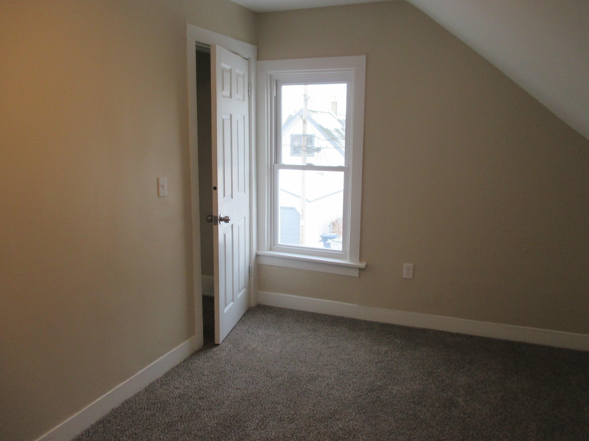3741 North 25th Street Milwaukee, WI 53206 - Photo 19 of 34 upper bedroom