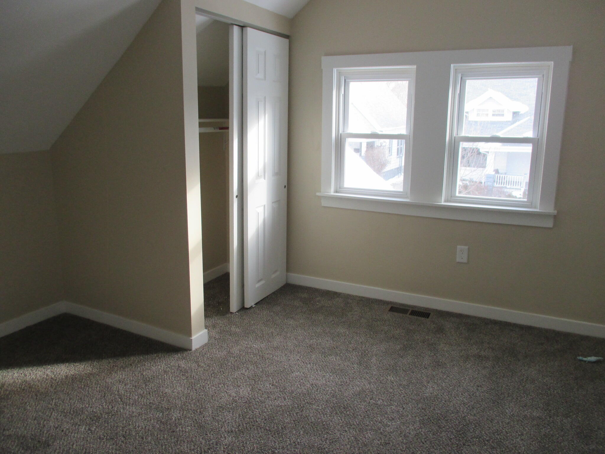3741 North 25th Street Milwaukee, WI 53206 - Photo 24 of 34 upper bedroom