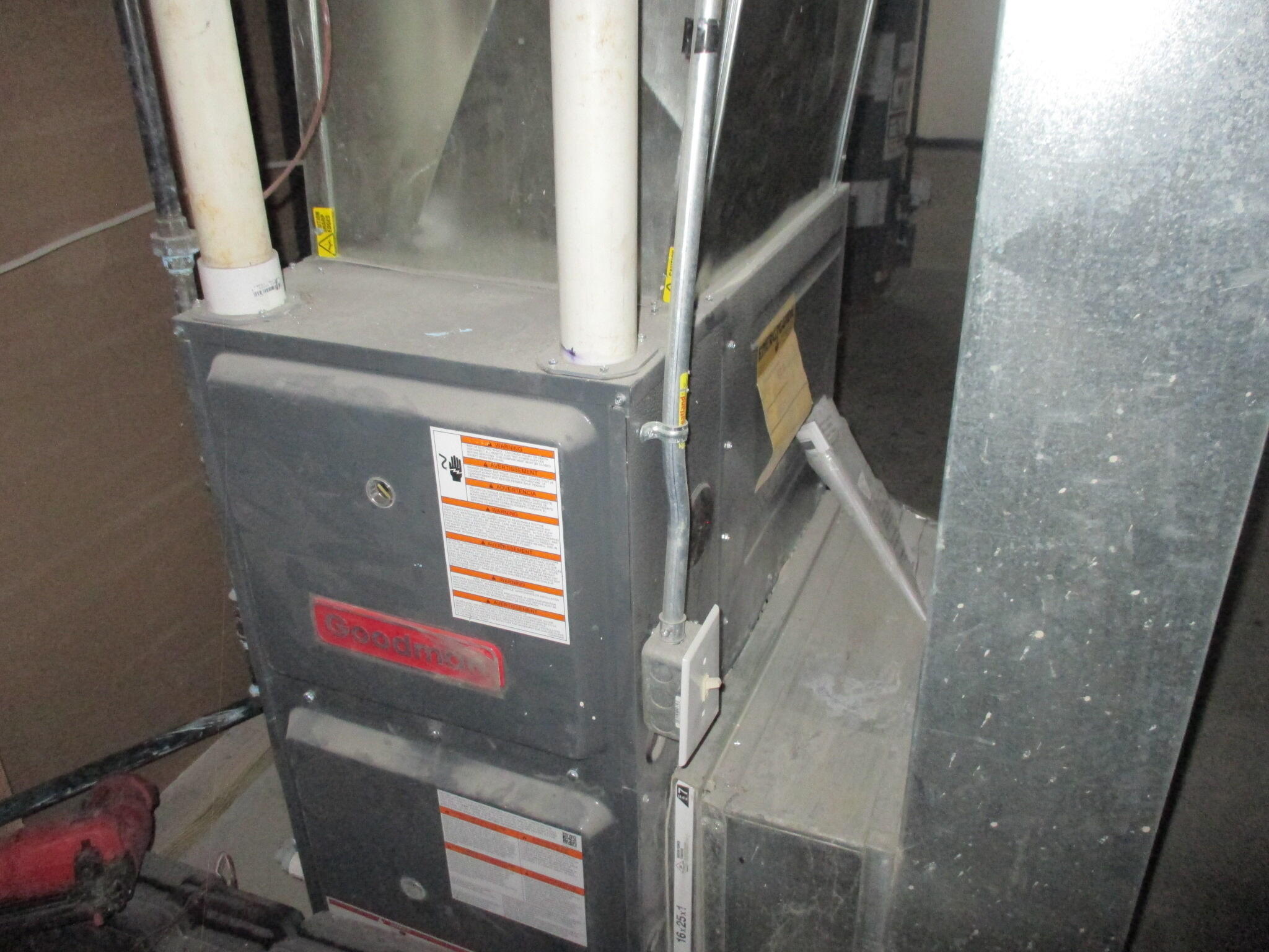 3741 North 25th Street Milwaukee, WI 53206 - Photo 33 of 34 IMG_2834