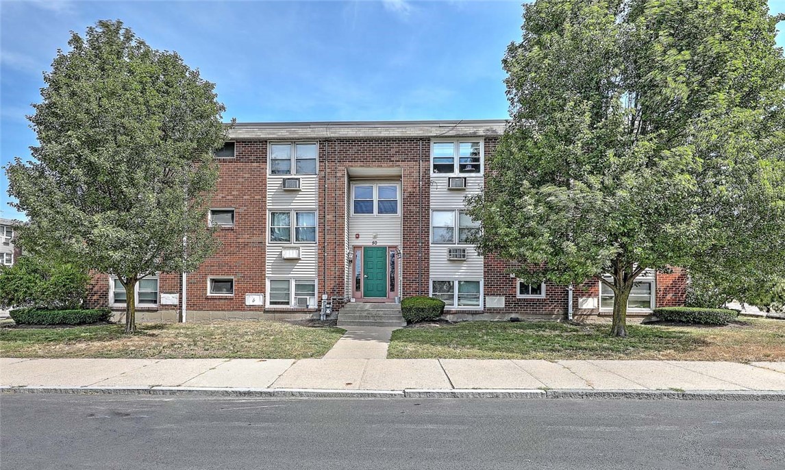 50 Carnation Street, Unit 2 Pawtucket, RI 02860 - Photo 1 of 21