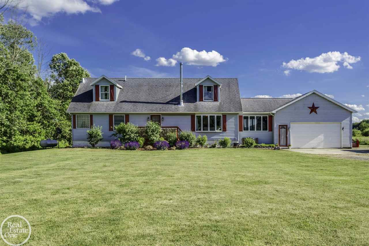 12279 Dunn Road Memphis, MI 48041 - Photo 1 of 40