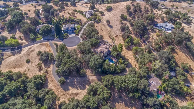 $375,000 | 2030 Pinecrest Court, Vacaville, CA 95688