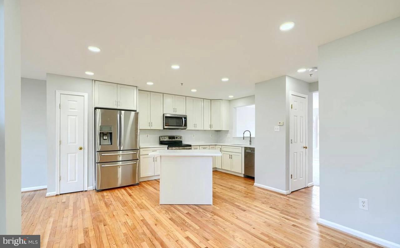 9863 Decatur Road Middle River, MD 21220 - Photo 19 of 33 Kitchen