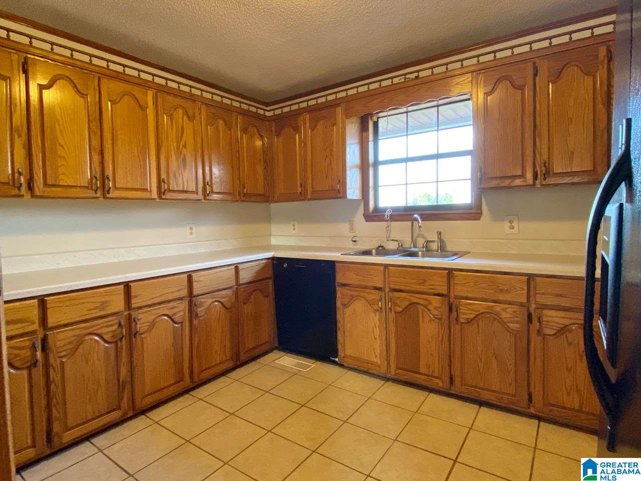 1234 Windham Loop Jasper, AL 35503 - Photo 7 of 17