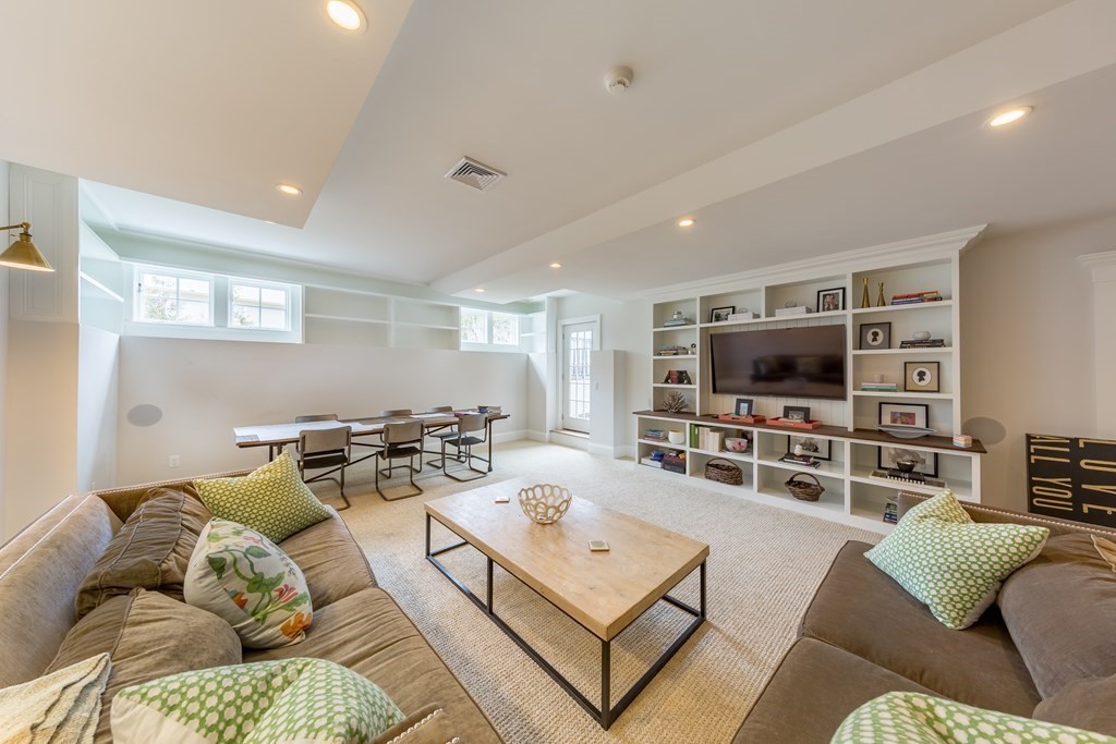 12 Studley Road Hingham, MA 02043 - Photo 34 of 35 Gallery Image 34