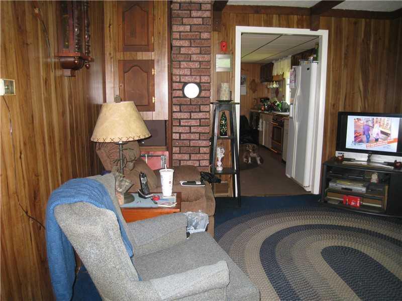 123 Elliotsville Road Monson, ME 04464 - Photo 9 of 11 Living Room.