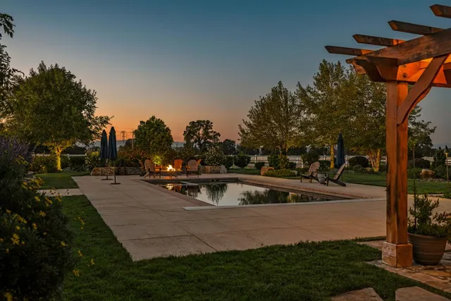 $1,499,000 | 19160 River Downs Way, Cottonwood, CA 96022