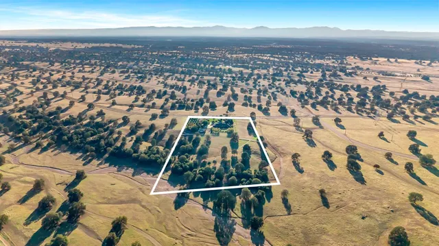 $1,499,000 | 19160 River Downs Way, Cottonwood, CA 96022