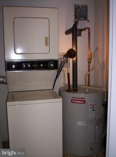 10026 Stedwick Road, Unit 101 Gaithersburg, MD 20886 - Photo 18 of 30 Stackable Washer/Dryer
