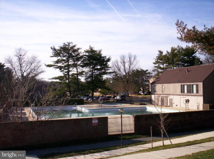 10026 Stedwick Road, Unit 101 Gaithersburg, MD 20886 - Photo 29 of 30 Shared Pool 1