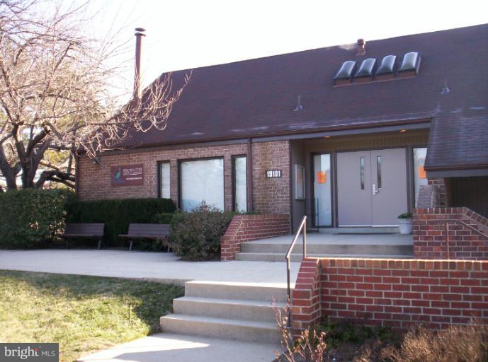 10026 Stedwick Road, Unit 101 Gaithersburg, MD 20886 - Photo 10 of 30 Office and Clubhouse