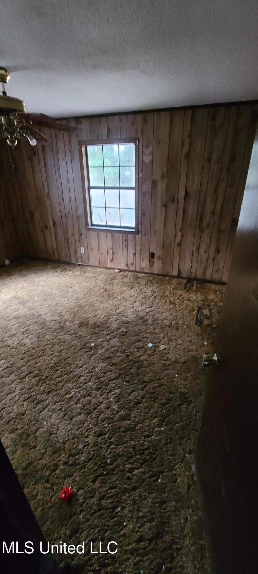 121 Rogers Smith Road Lucedale, MS 39452 - Photo 14 of 20 20251113_160358