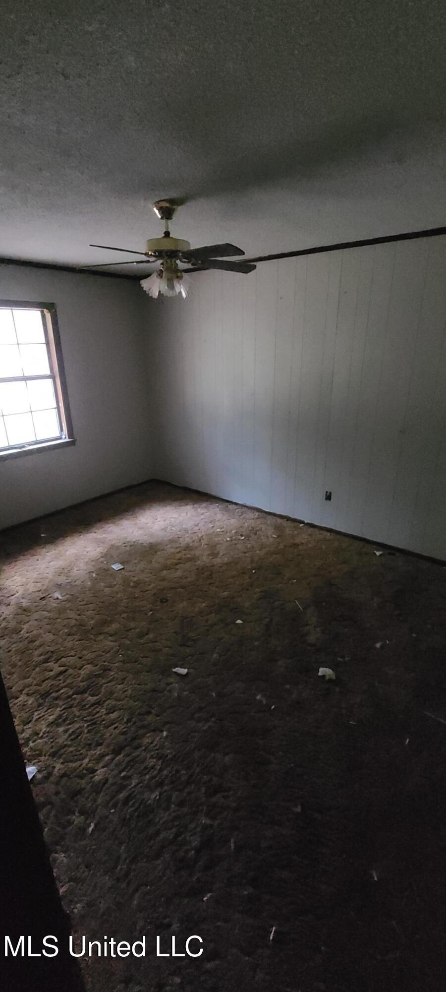 121 Rogers Smith Road Lucedale, MS 39452 - Photo 15 of 20 20251113_160410