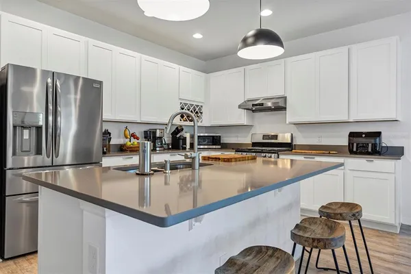 $2,850 | 2163 Bay Line Road, Oakland, FL 34787