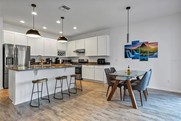 $2,850 | 2163 Bay Line Road, Oakland, FL 34787