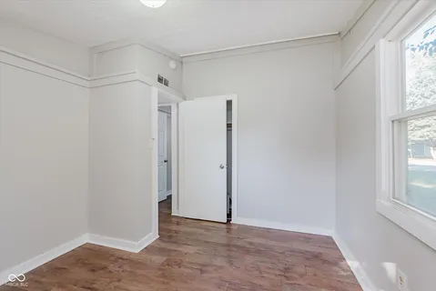 $129,900 | 2949 Wallace Avenue, Indianapolis, IN 46218