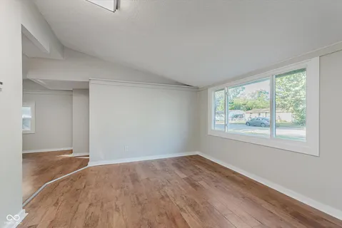 $129,900 | 2949 Wallace Avenue, Indianapolis, IN 46218