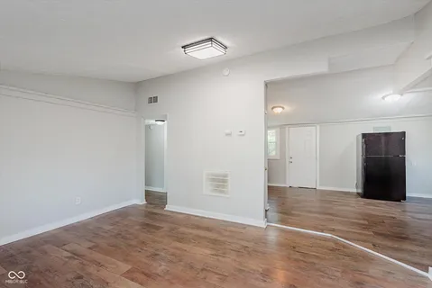 $129,900 | 2949 Wallace Avenue, Indianapolis, IN 46218