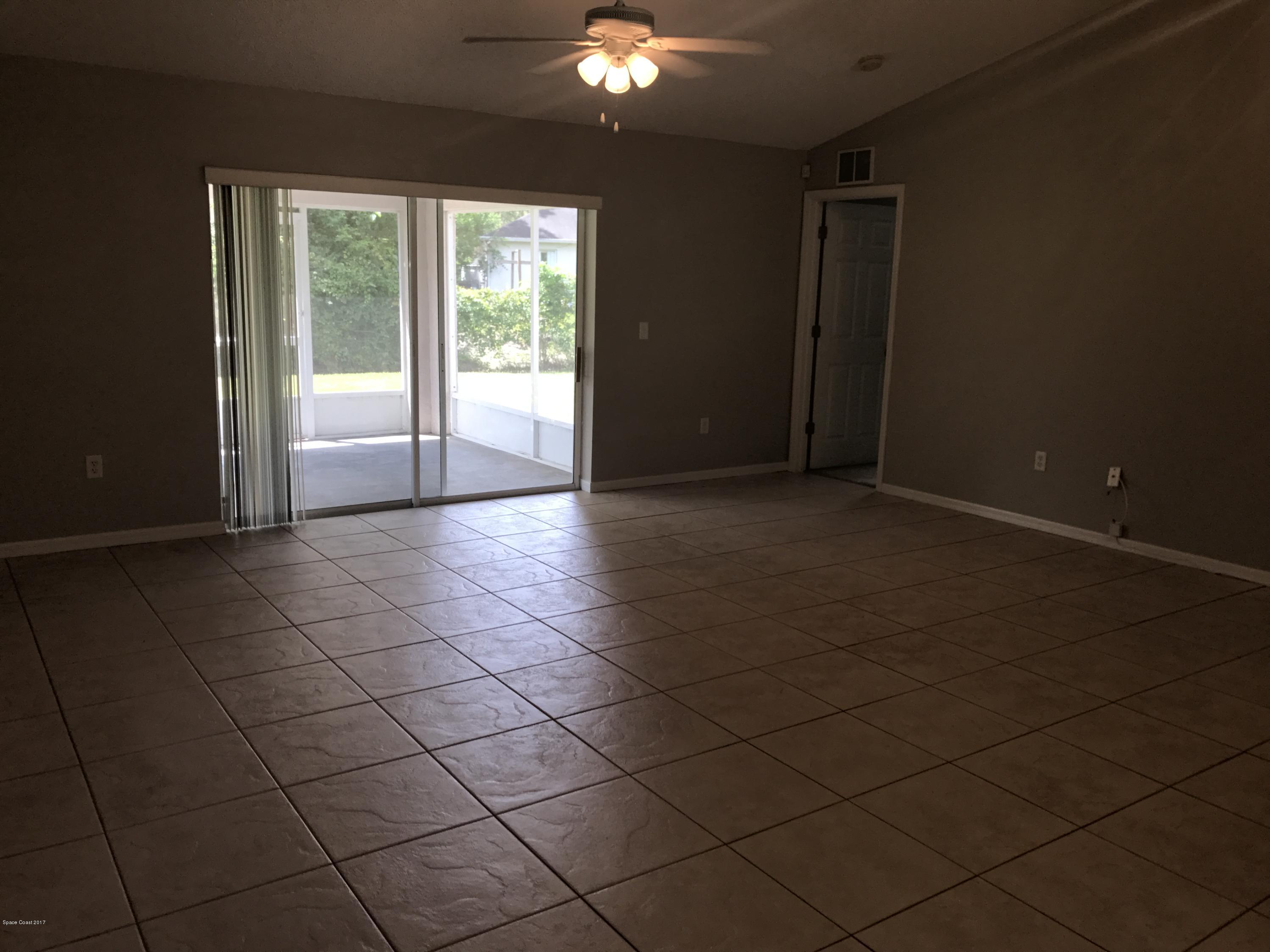 255 Gordon Road Northwest Palm Bay, FL 32907 - Photo 3 of 16 IMG_0649