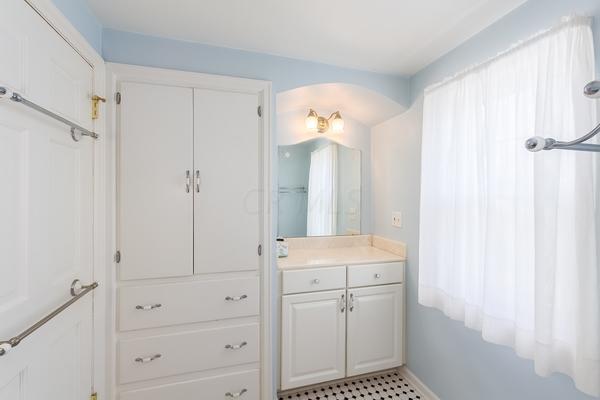 926 Vernon Road Columbus, OH 43209 - Photo 21 of 40