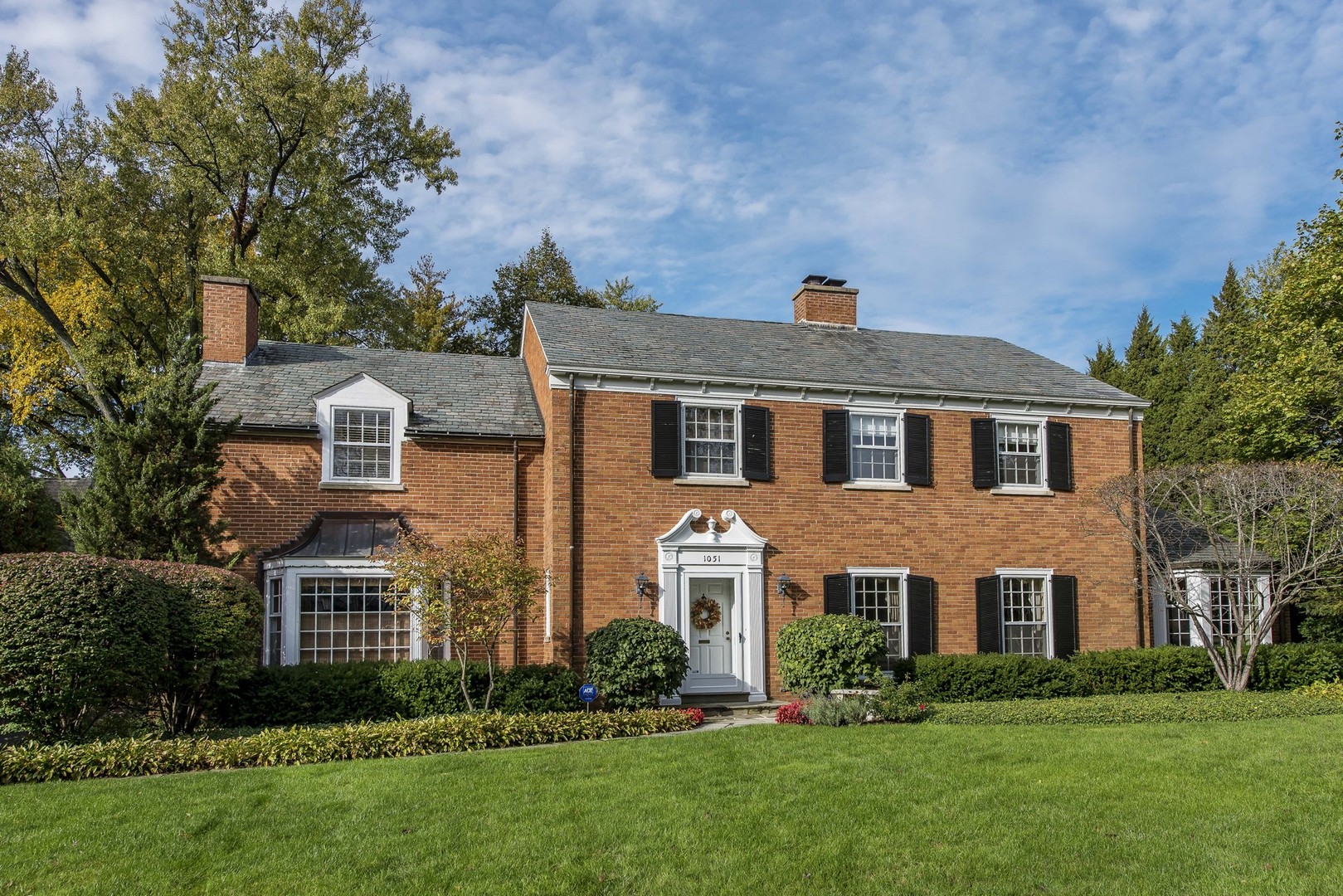 1051 Seneca Road Wilmette, IL 60091 - Photo 1 of 28 Gallery Image 1