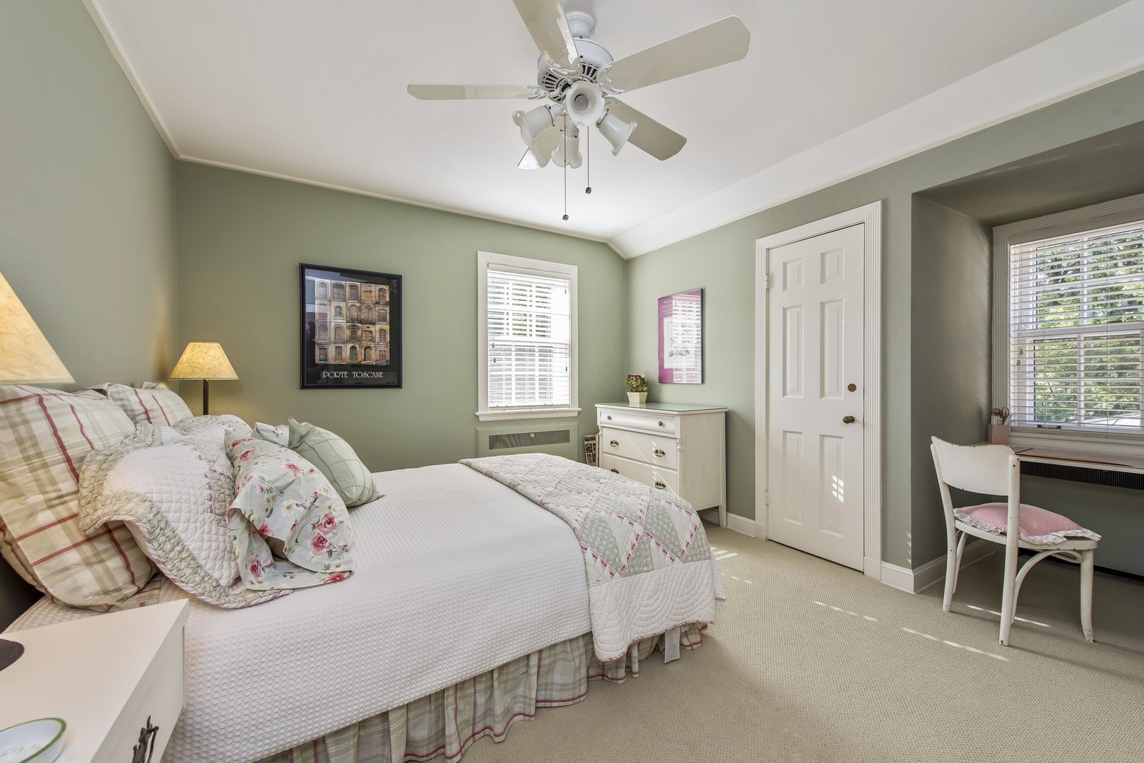 1051 Seneca Road Wilmette, IL 60091 - Photo 13 of 28 Gallery Image 13