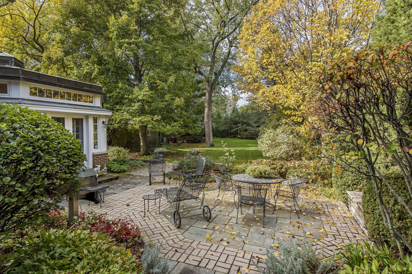 1051 Seneca Road Wilmette, IL 60091 - Photo 25 of 28 Gallery Image 25