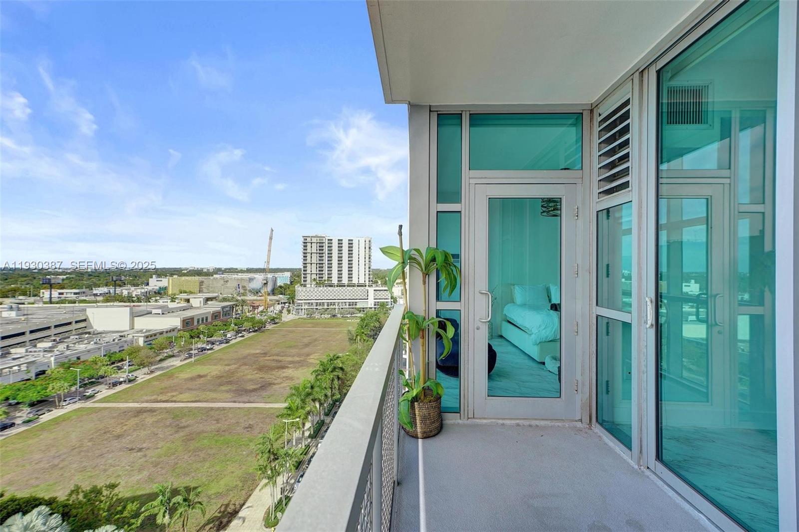 3301 Northeast 1st Avenue, Unit H1105 Miami, FL 33137 - Photo 14 of 34 a view of a balcony