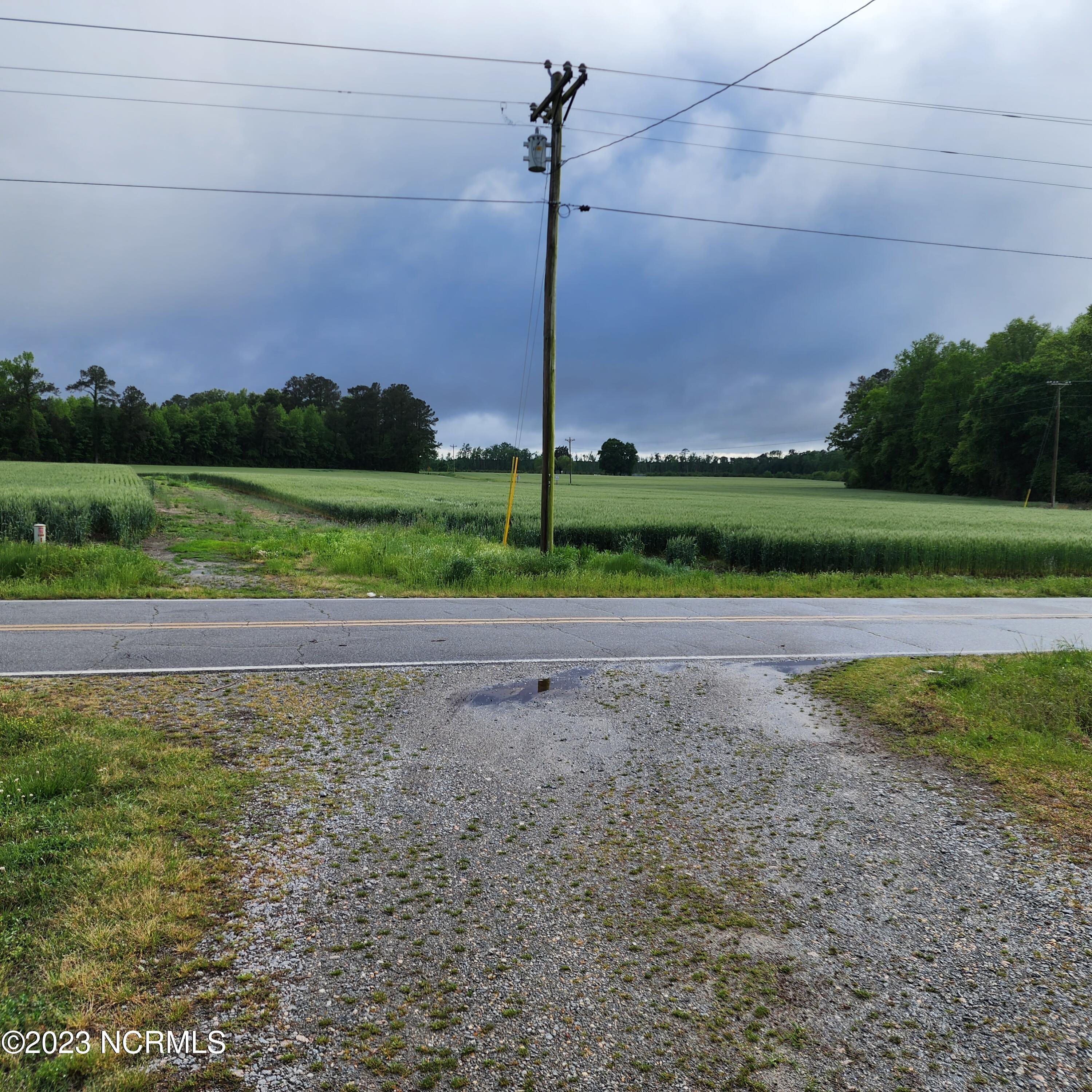 1341 Willeyton Road Gates, NC 27937 - Photo 5 of 18 20230428_173146