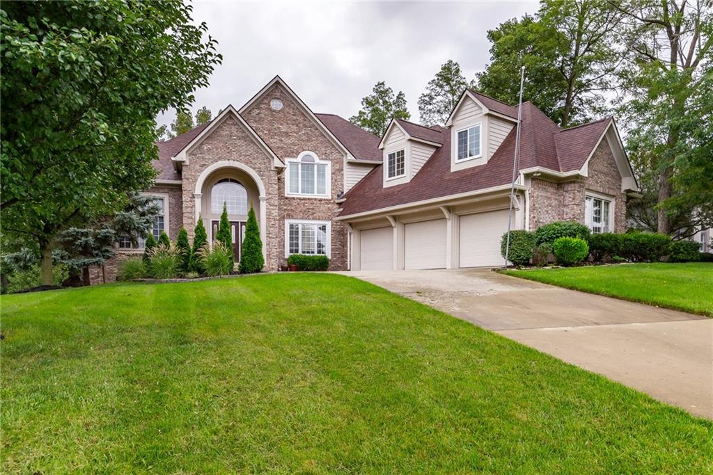 10257 Springstone Road Fishers, IN 46055 - Photo 2 of 39