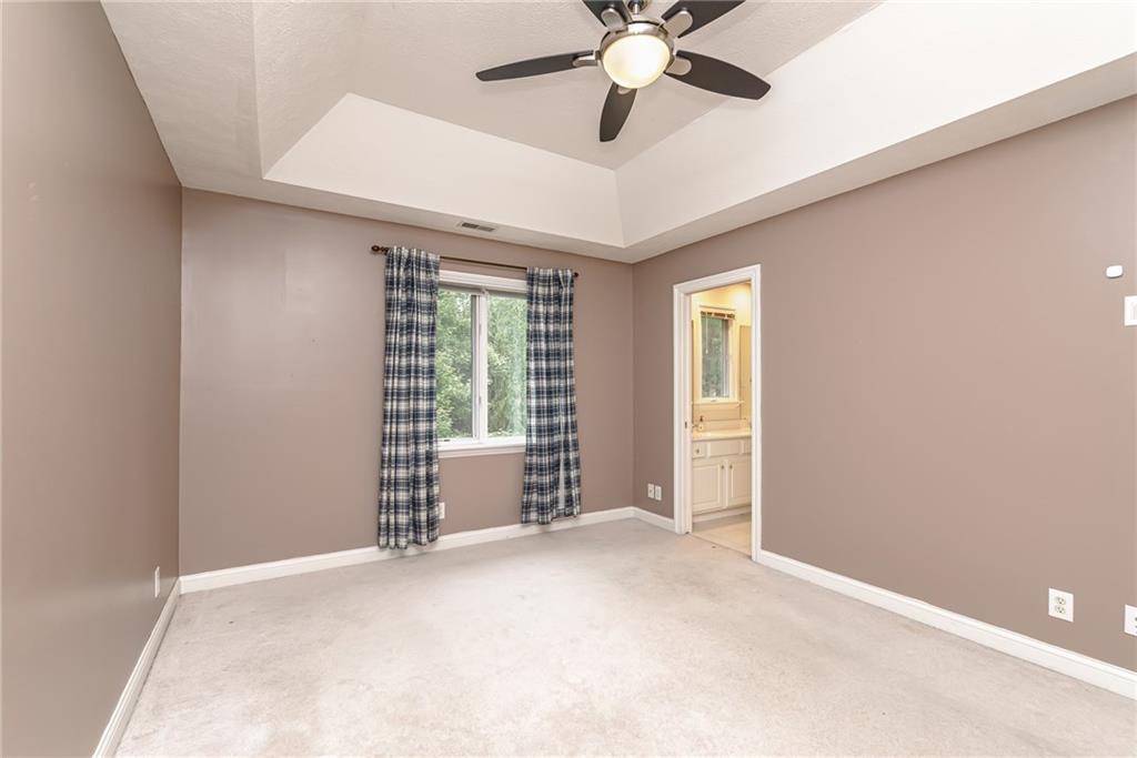 10257 Springstone Road Fishers, IN 46055 - Photo 18 of 39